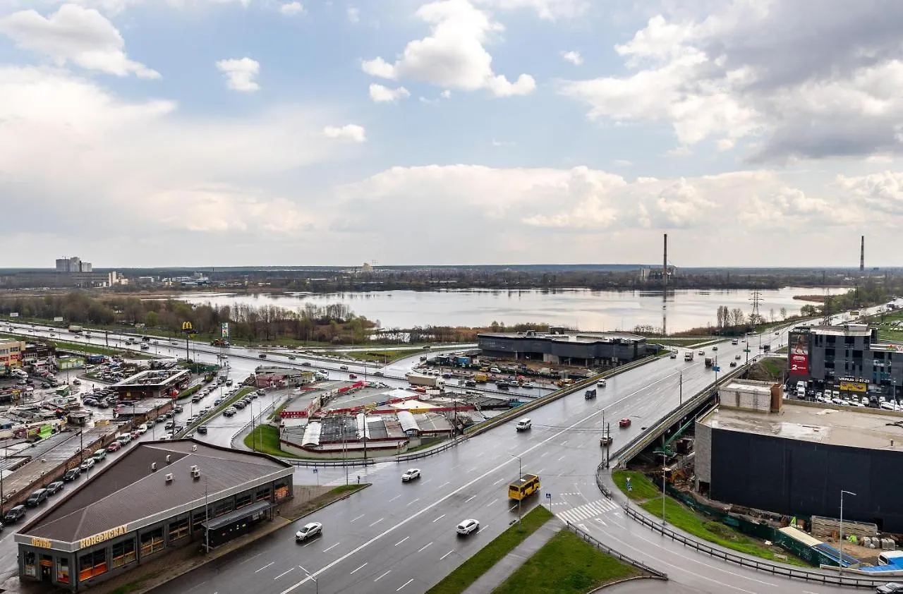 Квартира В Жк Лебединый, Ревуцкого 40 В, Метро Харьковская Позняки Kyiv