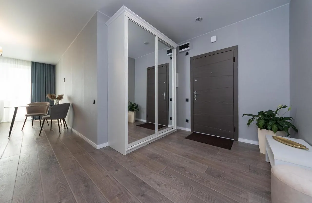 Apartment Квартира В Жк Лебединый, Ревуцкого 40 В, Метро Харьковская Позняки Kyiv